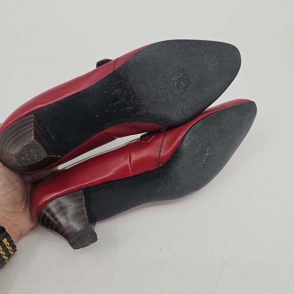 Vintage 1960's Red Brogue Style Wingtip Mary Jane Pump Heels Shoe Women's 8 B AA - Picture 8 of 11
